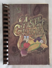 Vintage Cookbook A TASTE OF GEORGIA Southern Living Edition 1990 592 Pages YUM