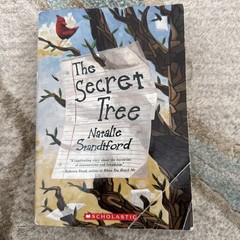 The Secret Tree – Natalie Standiford (2012, Paperback)