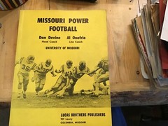 MissouriPower Football Dan Devine Al Onofrio.221 pages Rare