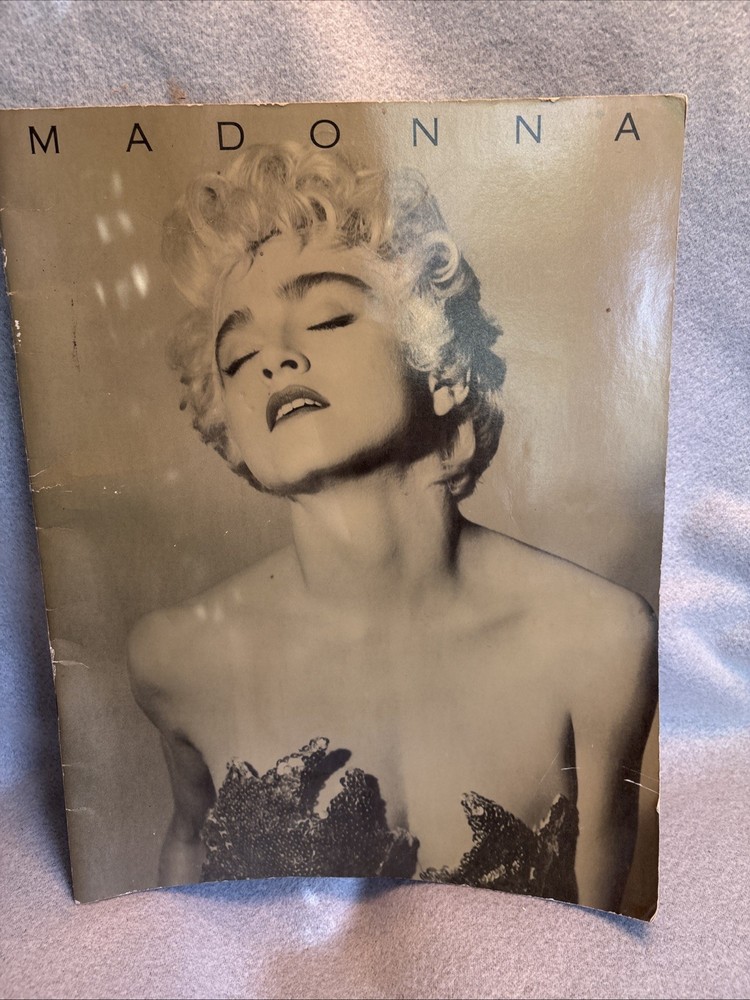 Madonna World Tour 1987 Who’s That Girl *LARGE PROGRAM* Many Iconic Photos