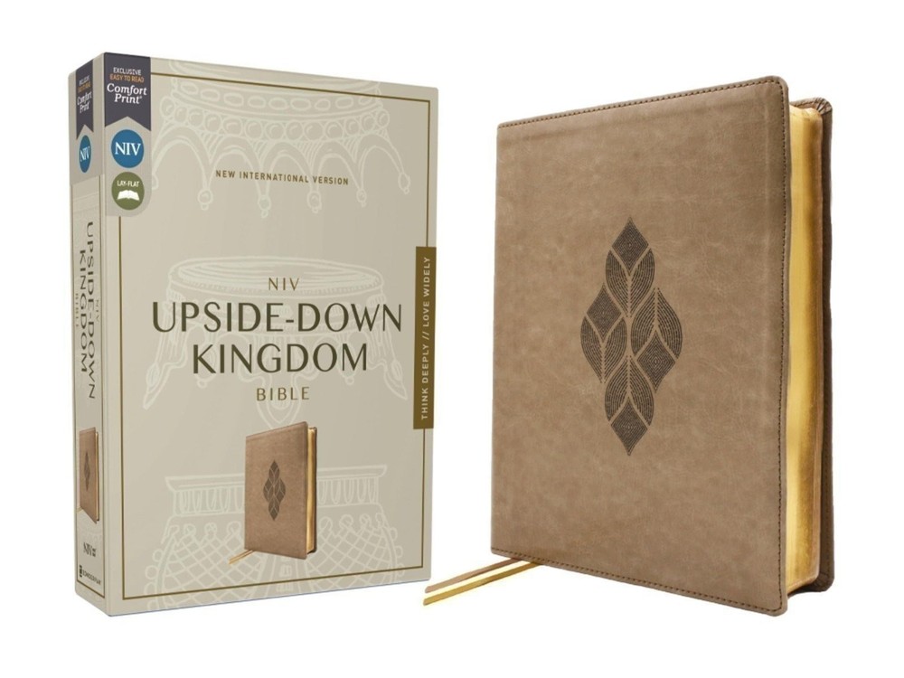NIV, Upside-Down Kingdom Bible, Leathersoft, Tan, Comfort Print: Think Deeply…