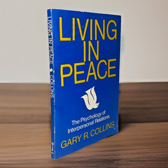 Living in Peace (1970) ~ Gary R. Collins ~ Paperback ~ *ACCEPTABLE* Condition