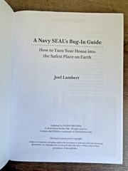 A Navy SEAL Bug-In Guide Turn Your House into Safe Place Survival Book