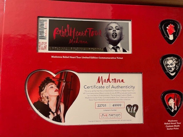 MADONNA REBEL HEART TOUR VIP BOOK 2015 Limited Edition NO 22701 of 49999