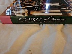 Pearls of Service Alpha Kappa Alpha History McNealey 2006 HC/DJ