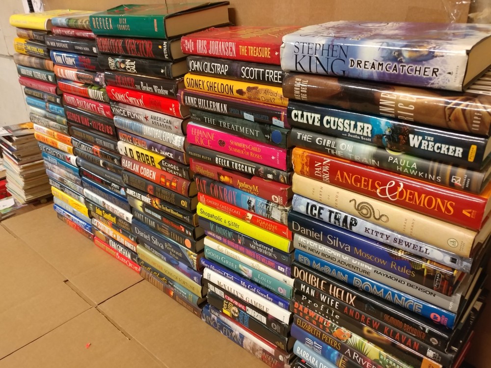 Lot of 16 LBS Hardcover INSTANT COLLECTION GENERAL FICTION HB MIX GENRE BOOK SET