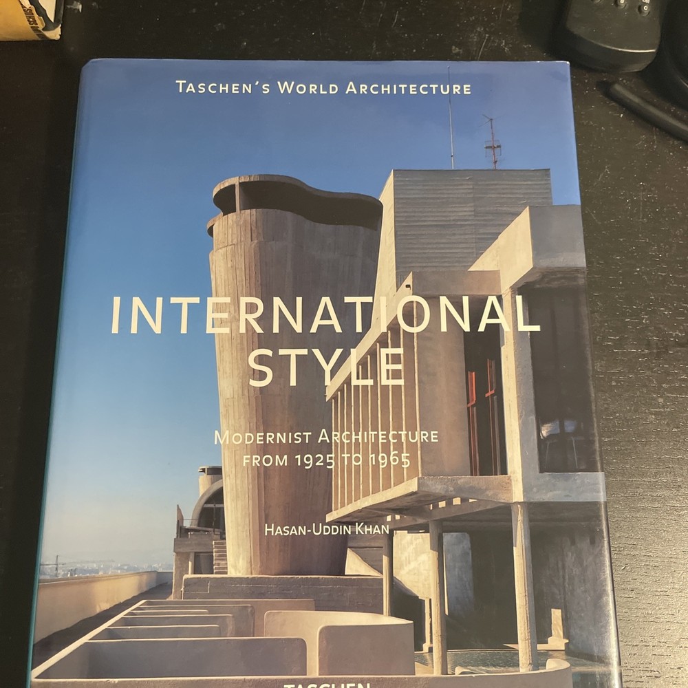 International Style: Modernist Architecture from 1925 to 1965