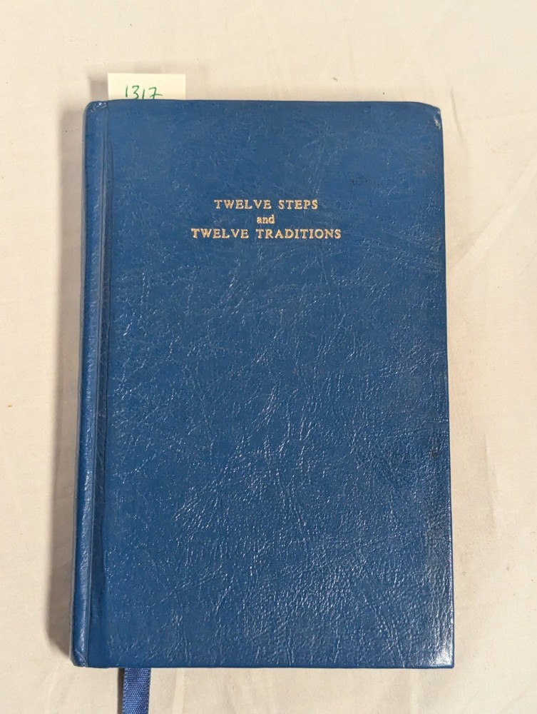 Twelve Steps and Twelve Traditions 1986 16th Print HC Pocket Size Gift Edition