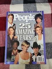 People Weekly 25 Amazing Years (1999) 144 Pages Of Photos And Articles UNREAD