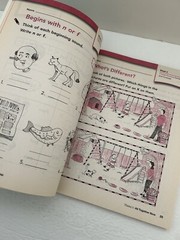 Houghton Mifflin Reading Levels 1.1-1.2 Practice Book