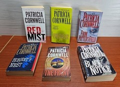 Patricia Cornwell Paperback Book Lot, Set Of 6 Books In Good Condition,Fast Ship