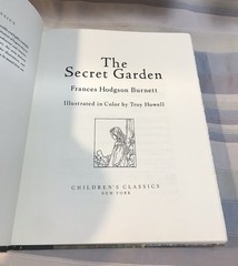 The Secret Garden – Frances Hodgson Burnett – Illustrated by Troy Howell – 1987