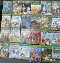 Lot Of 26 Magic Treehouse books by Mary Pope Osborne & Natalie Pope Boyce