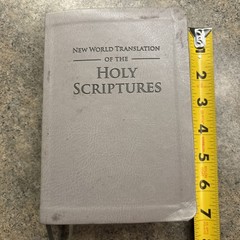 New World Translation Of The Holy Scriptures 6.5 Inch Fair Condition