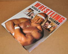 USED / DAMAGED / VINTAGE 1985 WRESTLING HEROES & VILLAINS Hardcover Hulk Hogan