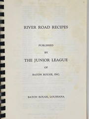 River Road Recipes I Junior League Baton Rouge LA Creole Cookbook 262 pages