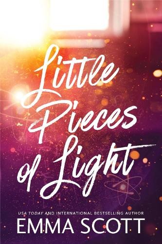 Emma Scott Little Pieces of Light (Paperback) Castle Hill Academy (UK IMPORT)