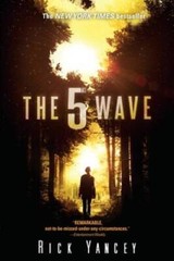 The 5th Wave: The First Book of the 5th Wave Series – Paperback – GOOD