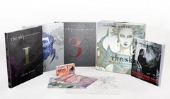 The Sky The Art Of Final Fantasy Boxed Set HC Dark Horse Books – New