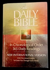 The Daily Bible In Chronological Order 365 Daily Readings NIV F LaGard Smith HC