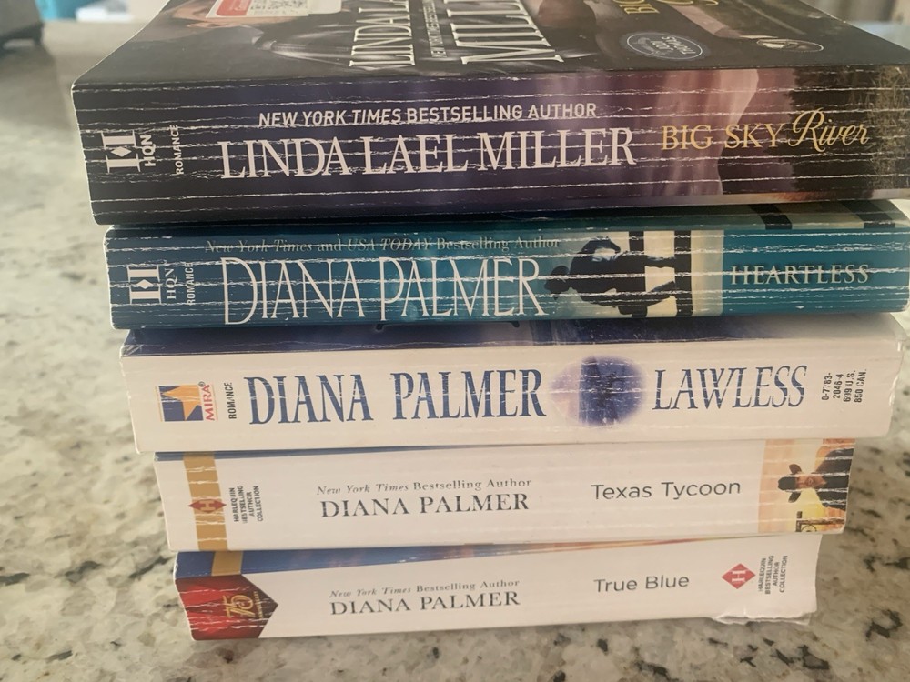 Lot Of 5 – Diana Palmer & Linda Lael Killer Romance Paper Backs